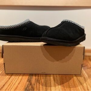Black Ugg Tasman kids size 4